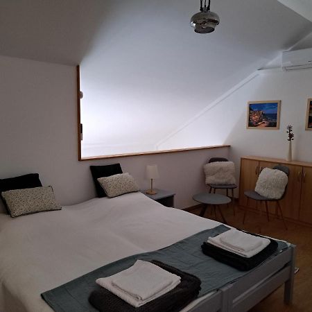Rozsa Apartman 凯斯特海伊 外观 照片