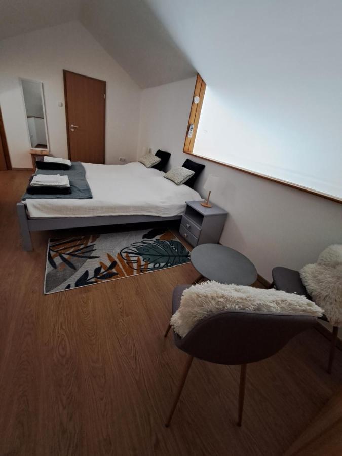 Rozsa Apartman 凯斯特海伊 外观 照片