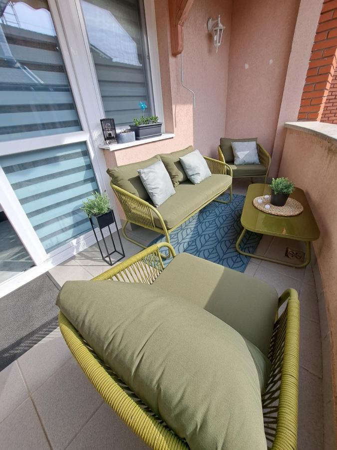 Rozsa Apartman 凯斯特海伊 外观 照片