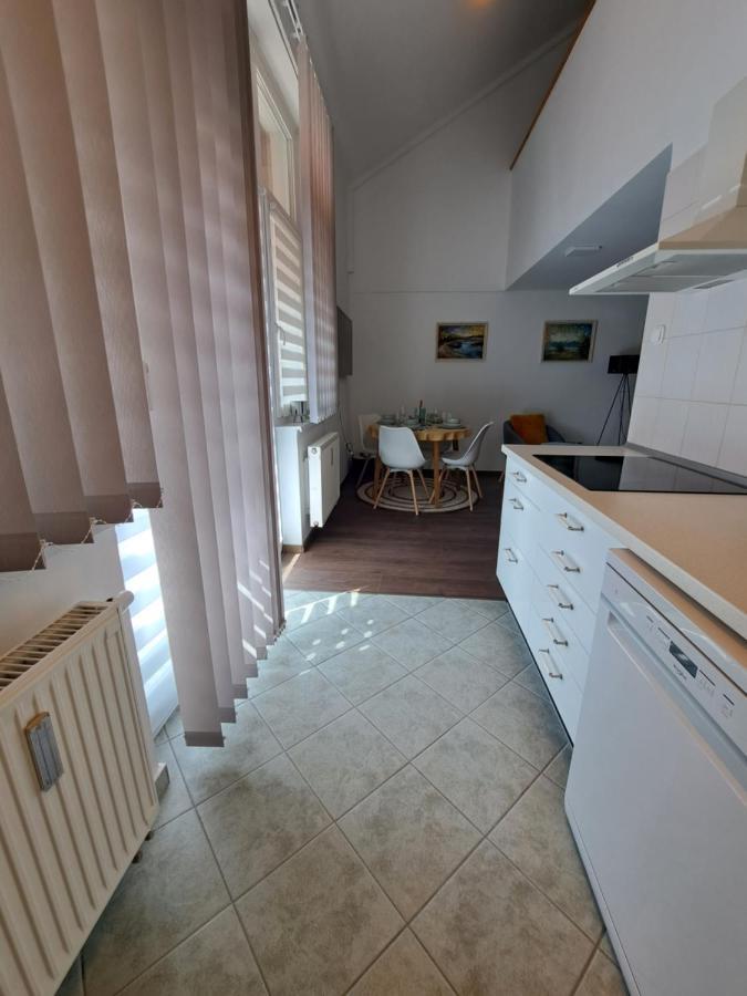 Rozsa Apartman 凯斯特海伊 外观 照片