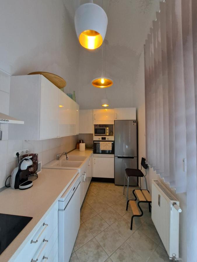 Rozsa Apartman 凯斯特海伊 外观 照片
