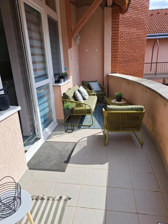 Rozsa Apartman 凯斯特海伊 外观 照片
